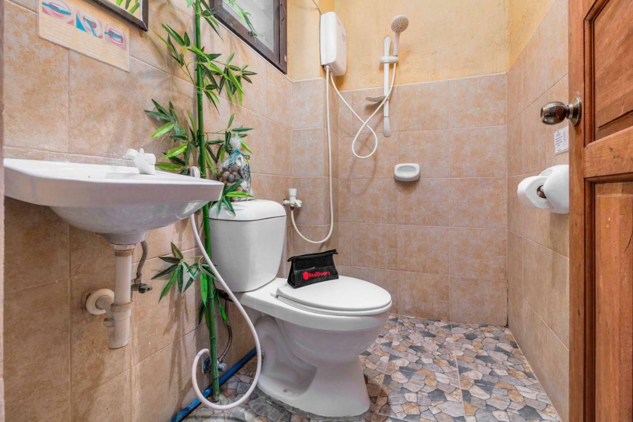 Reddoorz @ Zapatera Cebu Hotel Екстериор снимка